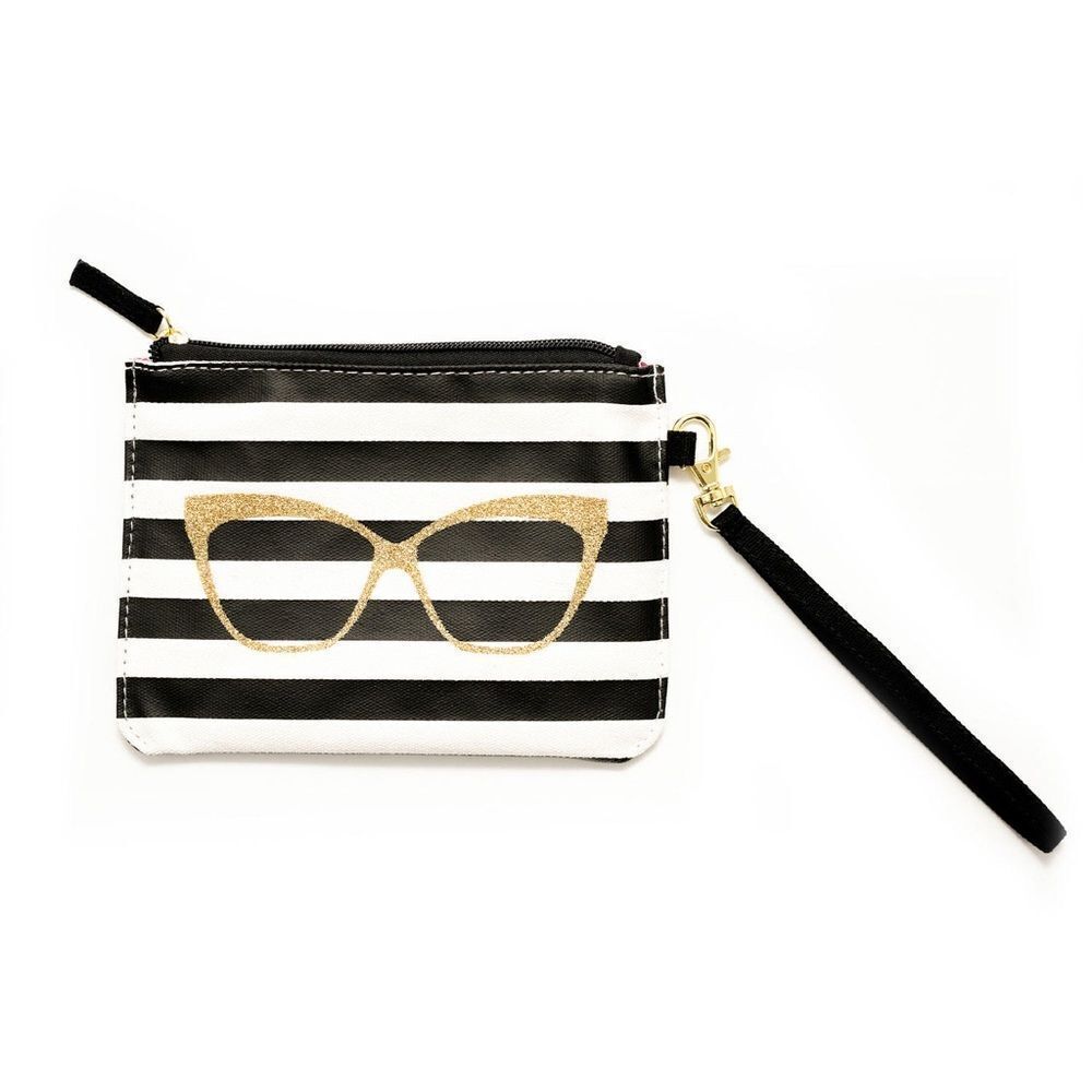Betsey Johnson XOX Polarized Sunglasses and Accessories Set - Picture 5 of 16
